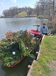 Flo Maier mit Zandernestern