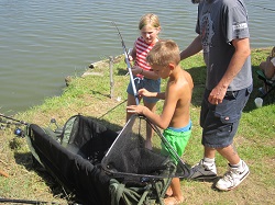 Fisch in der Abhakmatte