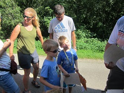 Kinder bei der Siegerehrung