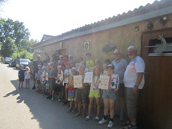 alle Kinder mit Preisen